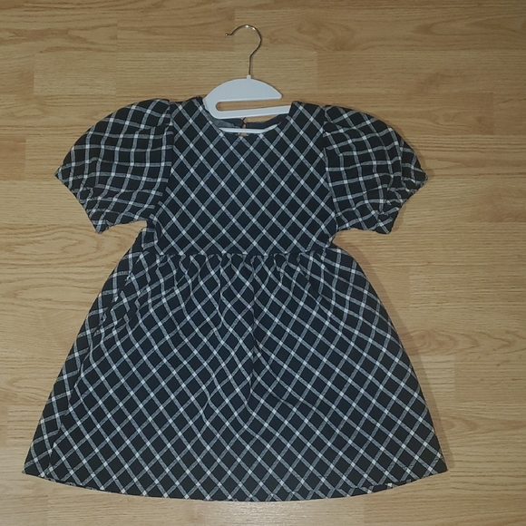 Zara Other - Zara Black and White A-Line Puff Sleeve Dress Size 6 Girls